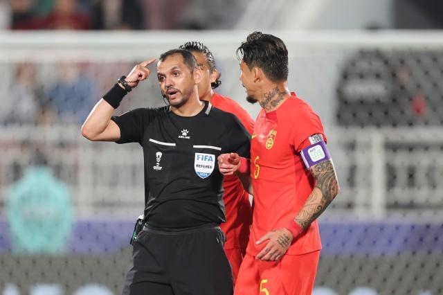 开云体育官网-马德兴：进球被吹或缓解压力 亚足联为何要照顾你？